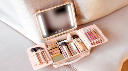 What’s in My Makeup Bag? Vogue Vocal Picks Your Fall Makeup Bag